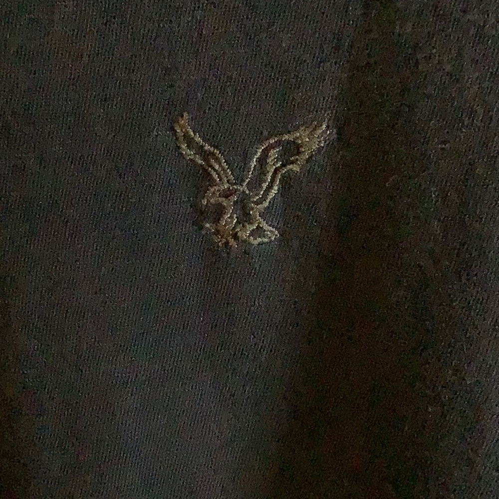 American Eagle shirt